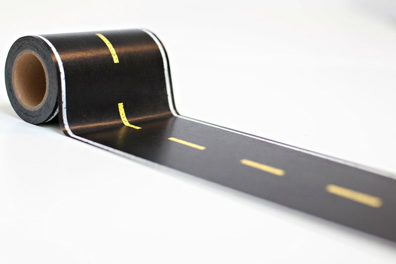Car Tape شريط السيارة طويل للغاية وواسع! مسار شريط طريق السيارة مقاس 3.5 سم × 50 قدم للأطفال، إكسسوار رائع للسيارات المصبوبة ومجموعات القطارات. ملصق بشارع مطبوع للعب على الأرضيات. - Image 1